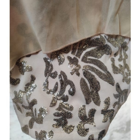 Sequenced top with detachable chain - Picture 3 of 5